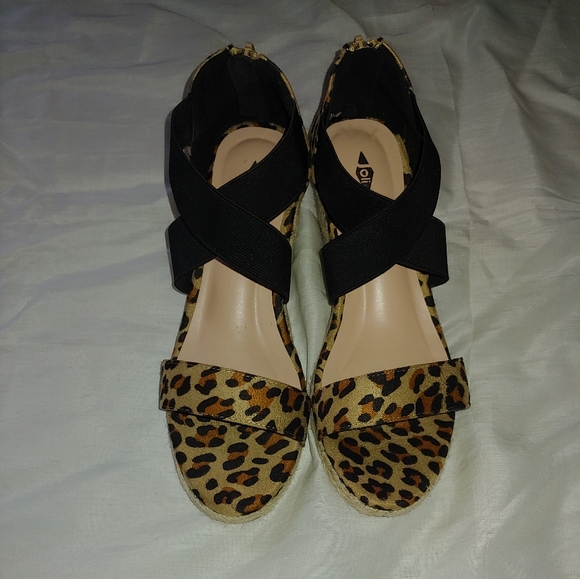 jolimall Shoes - Jolimall Shoes NWOT